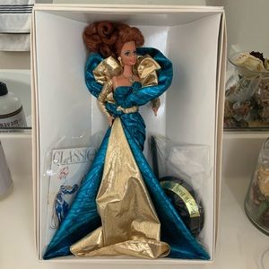 1992 Benefit ball Barbie doll collectible VINTAGE!